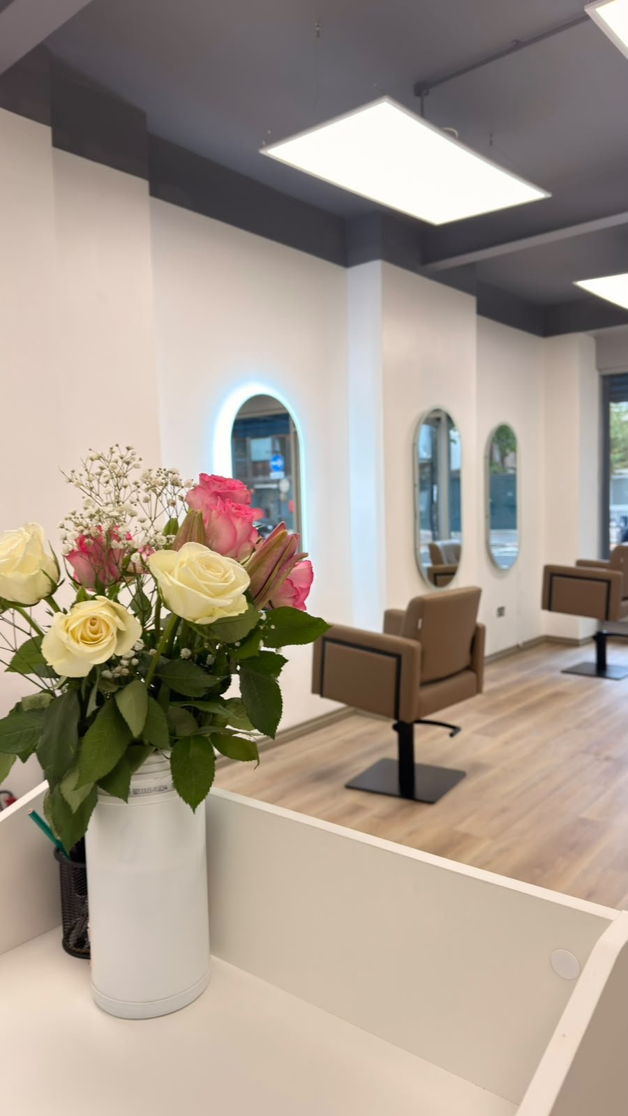 Warm, calm interior detail evoking the atmosphere of Alari Studio