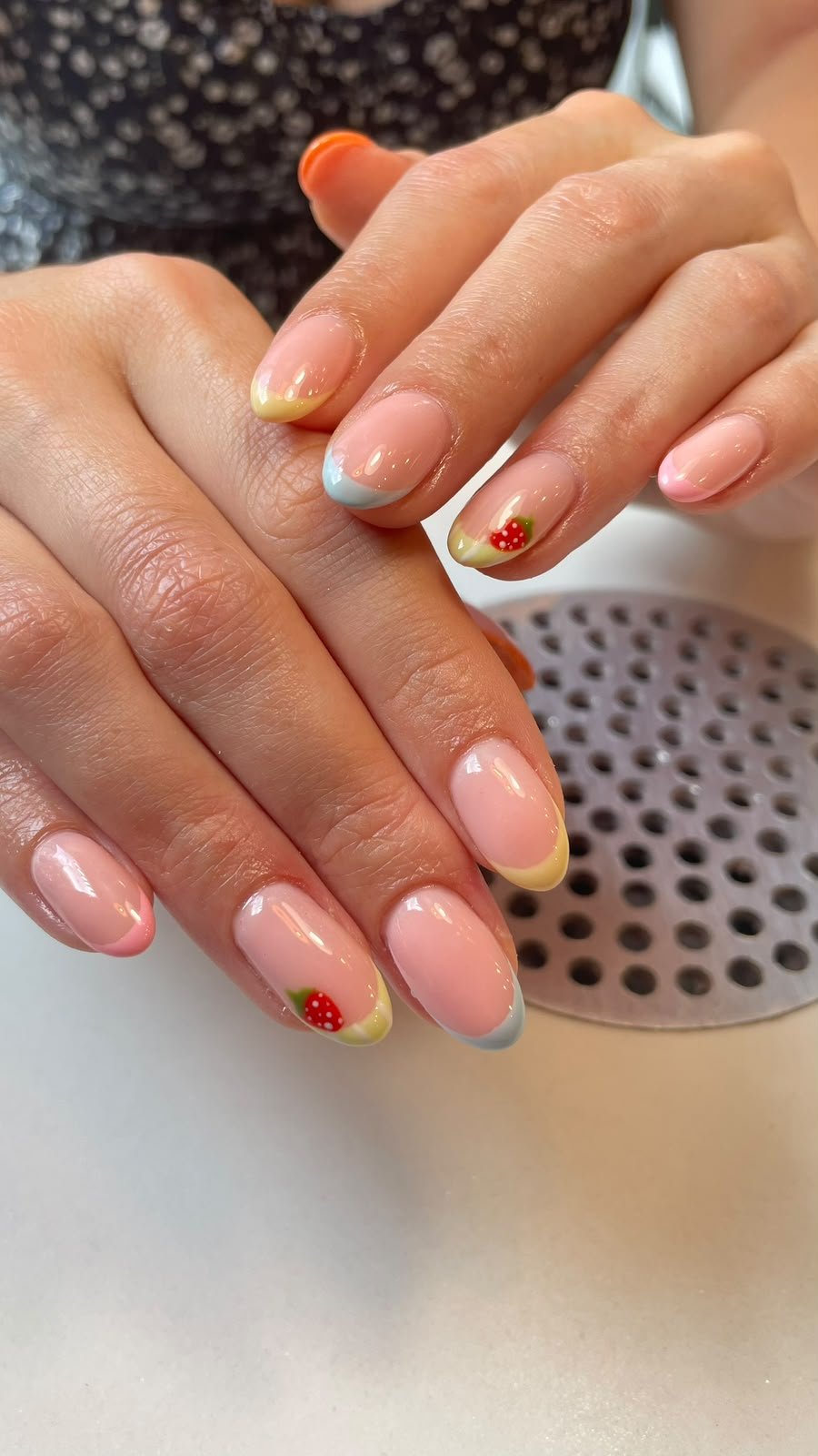 Alari Studio nail work