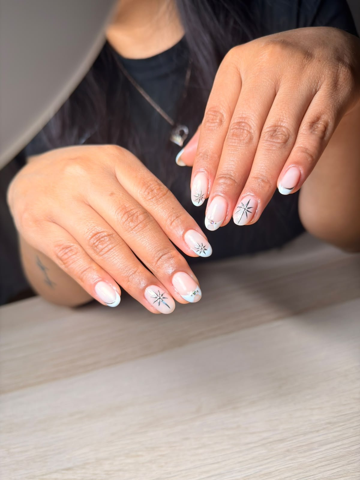 Alari Studio nail work